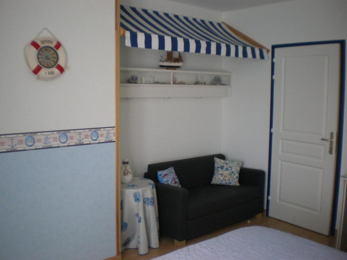 La Cle Des Champs Bed and Breakfast Largillay Buitenkant foto
